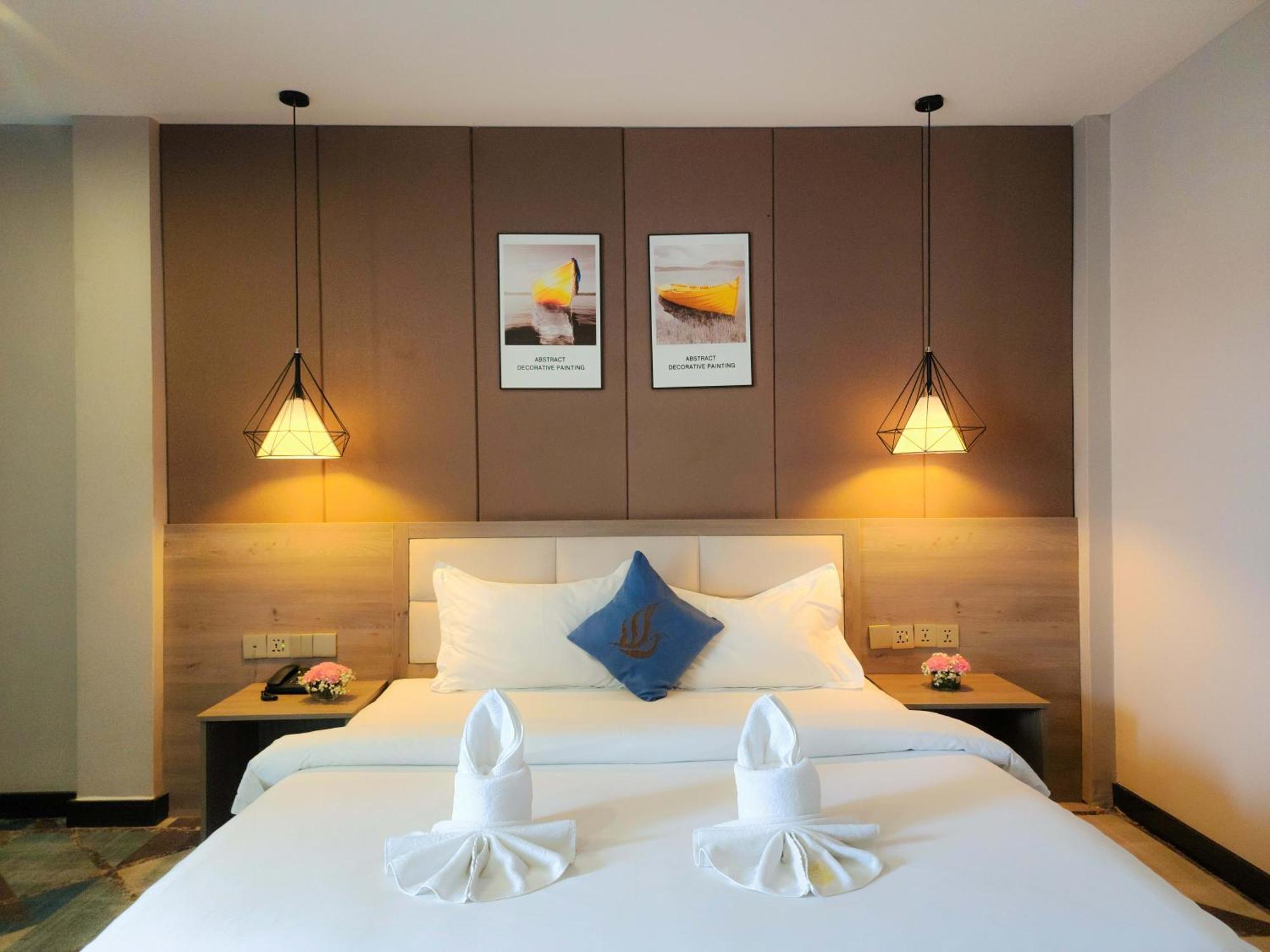 889 Boutique Hotel Phnom Penh Exterior photo