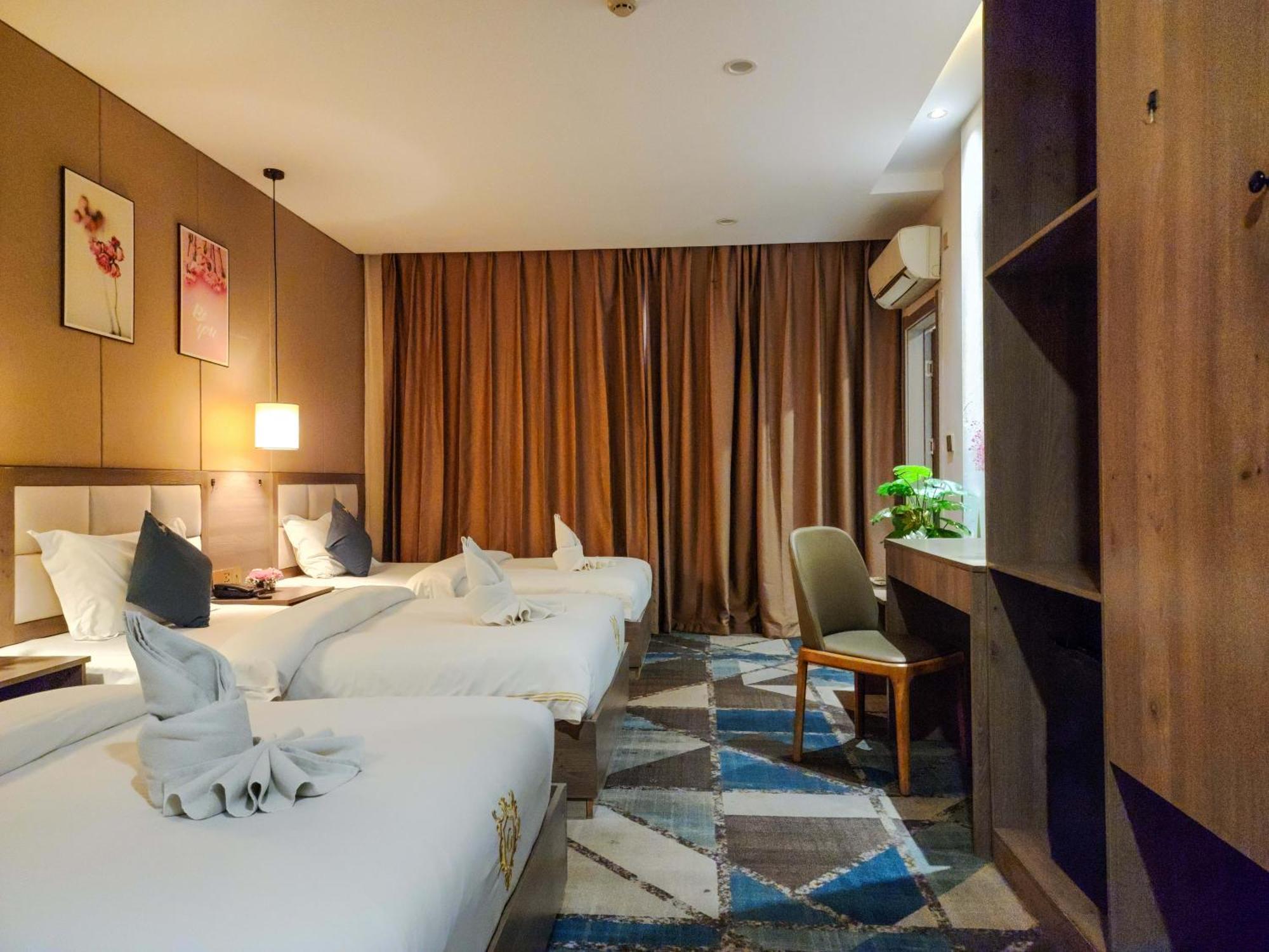 889 Boutique Hotel Phnom Penh Exterior photo