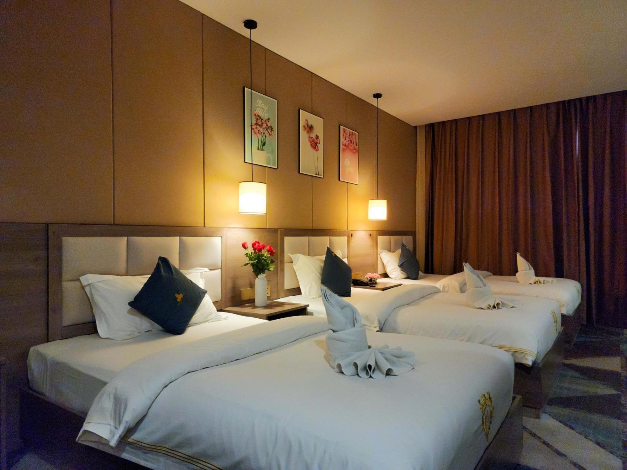 889 Boutique Hotel Phnom Penh Exterior photo