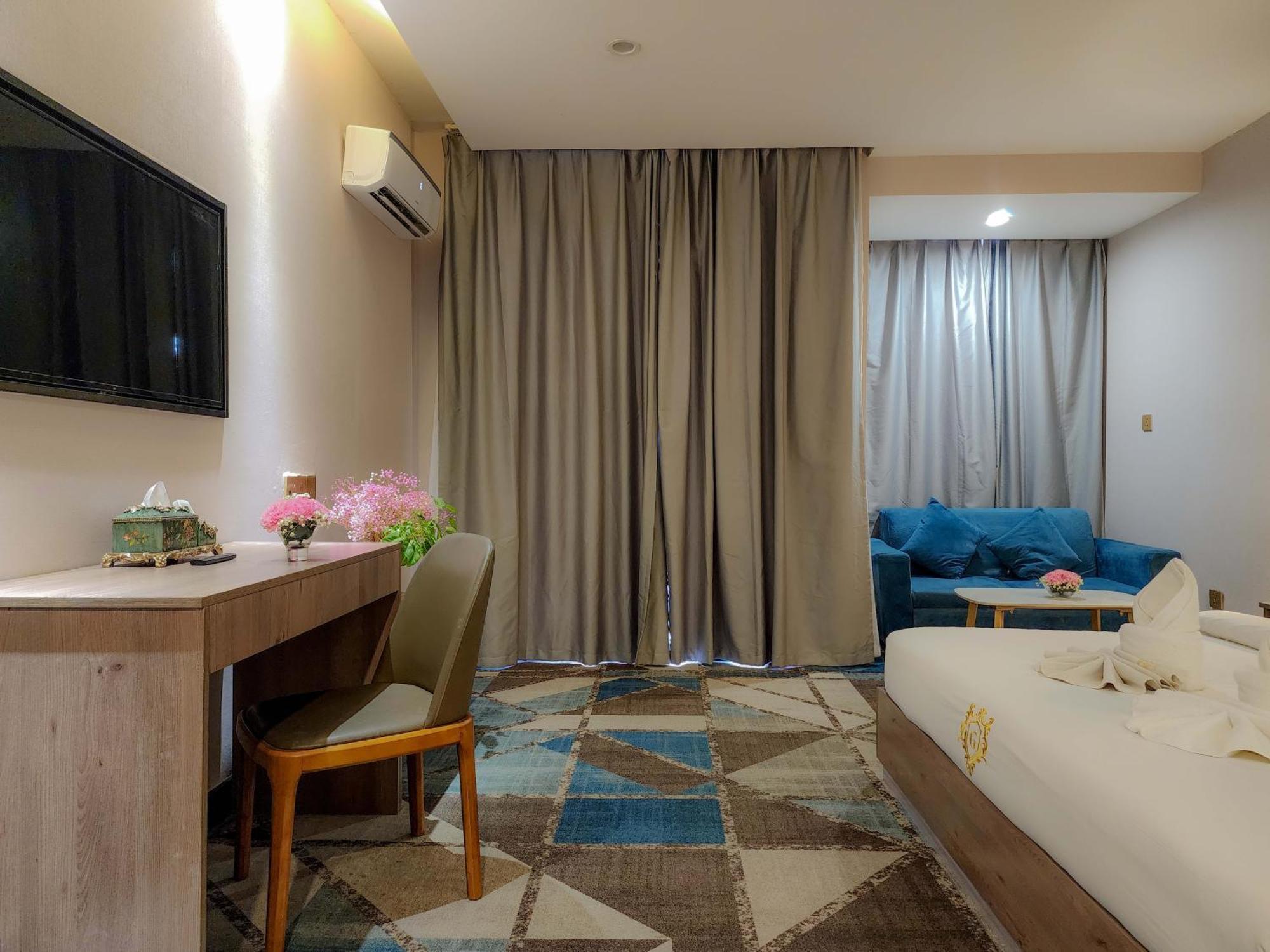 889 Boutique Hotel Phnom Penh Exterior photo