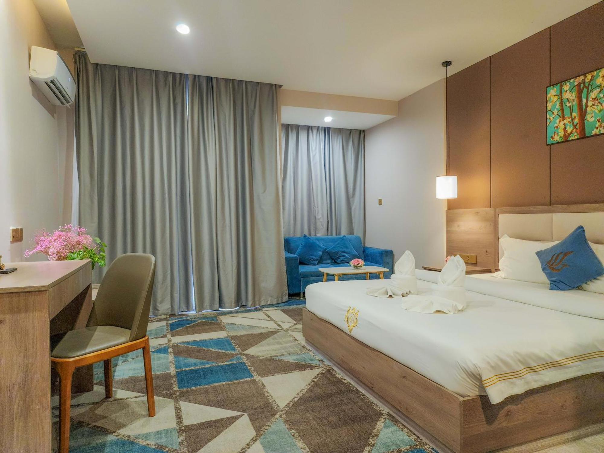 889 Boutique Hotel Phnom Penh Exterior photo